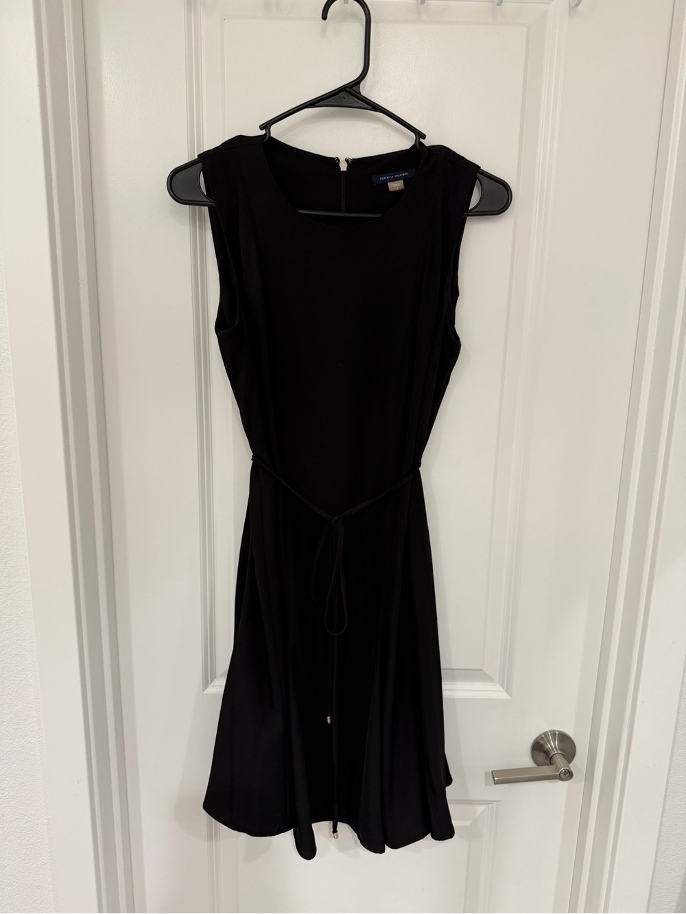 Tommy Hilfiger Black Sleeveless Tie-Waist Midi Dress
